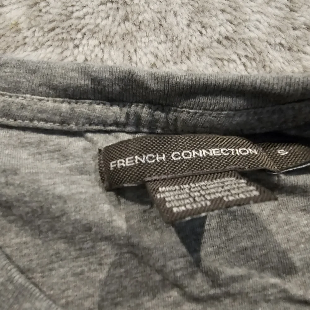FRENCH CONNECTION T - Picture 3 of 4